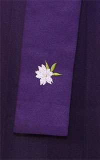 紫ぼかし刺繍